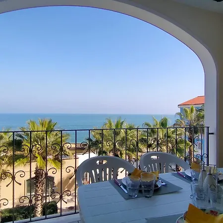 Trilocale Direttamente Sul Mare Con Due Bagni Cod 510 *