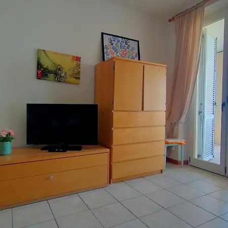 Trilocale Direttamente Sul Mare Con Due Bagni Cod 510 בית נופש *